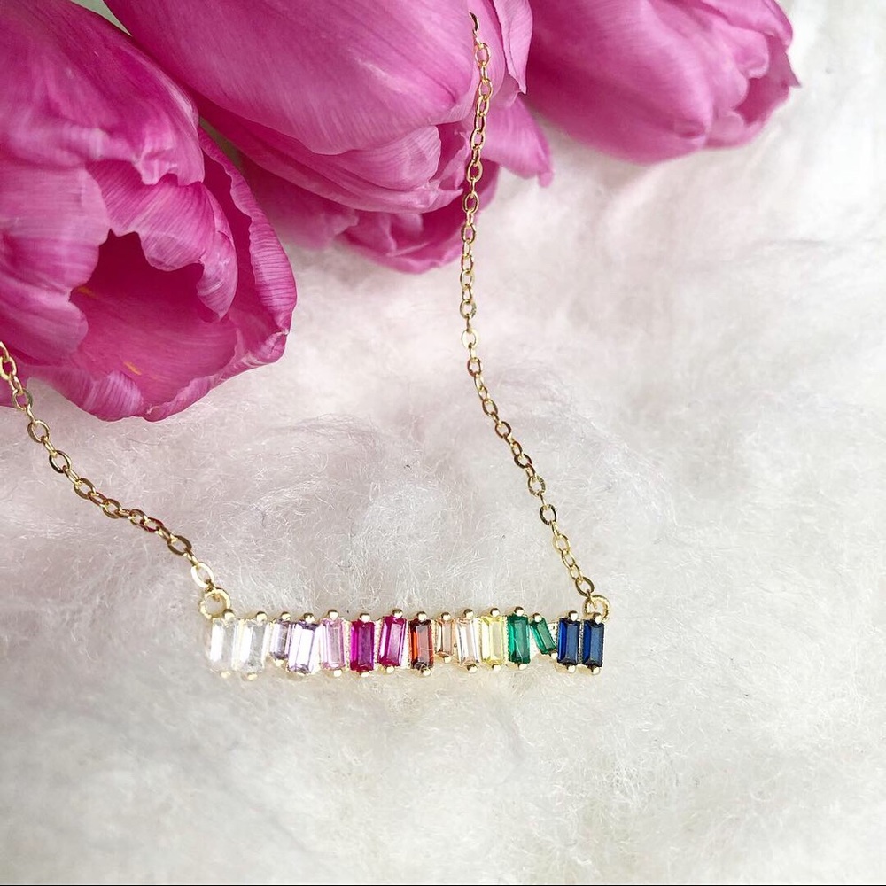 Rainbow crystal necklace - Picture 1 of 4